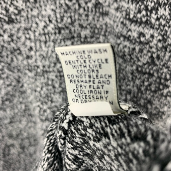 Neiman Marcus Gray Sweater Dress Large - Picture 2 of 9